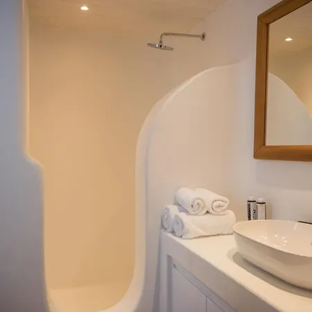 Extravagant Mykonos - 10 Bedrooms - Castillo Di Cuore - Stunning Sea Views - Agios Lazaro Villa *