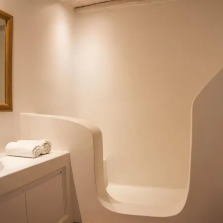 Villa Extravagant Mykonos - 10 Bedrooms - Castillo Di Cuore - Stunning Sea Views - Agios Lazaro